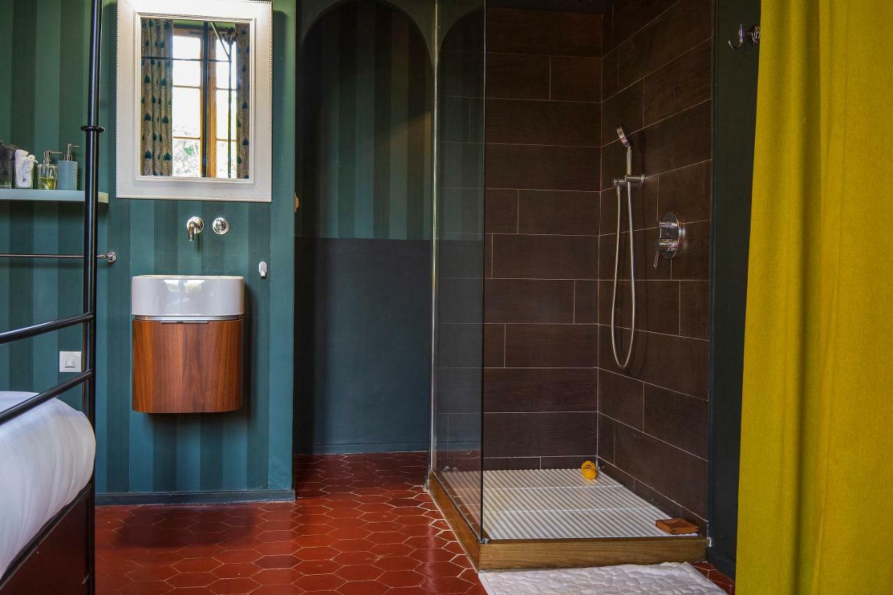ホテル La Bastide Du Castellet ル・カステレ エクステリア 写真